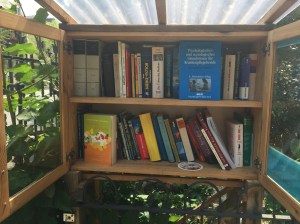 Little Free Library, Bücherschrank, Offenes Tauschregal, Telefonzelle, Bücherzelle, Büchertausch, Dresden, Tausch, Bücher, Buch, Buchtausch,
